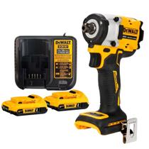 Chave de Impacto ATOMIC 20V MAX 406Nm com 2 Baterias 2Ah e 0-2500 RPM - DCF922B-B3 Chave de Impacto ATOMIC 20V MAX 406Nm com 2 Baterias 2Ah e 0-2500 RPM - DCF922B-B3
