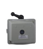 Chave Eletromecânica Reversora Modelo QS5 - 3 Polos - Em Caixa de Sobrepor Chave Eletromecânica Reversora Modelo QS5 - 3 Polos - Em Caixa de Sobrepor