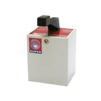 Chave Lombard Reversora Trifásica 3HP/20A R 9 Chave Lombard Reversora Trifásica 3HP/20A R 9