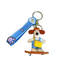 Chaveiro Cartoon Dog com design de skate para fãs e colecionadores Chaveiro Cartoon Dog com design de skate para fãs e colecionadores