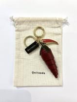 Chaveiro Charm Pimenta em Couro Chaveiro Charm Pimenta em Couro