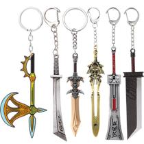 Chaveiro Chaveiro Final Fantasy Destruction, Espada e Machado Chaveiro Chaveiro Final Fantasy Destruction, Espada e Machado
