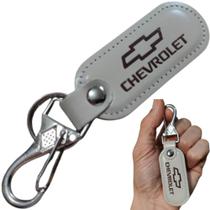 Chaveiro Chevrolet Couro Branco Mosquetão Chave Carro Gancho