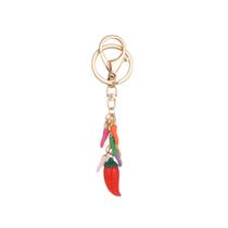 Chaveiro colorido com pingente de esmalte de pimenta feito à mão