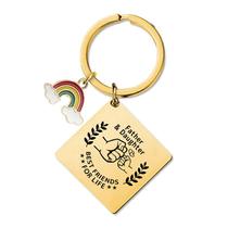 Chaveiro com etiqueta quadrada de metal para pai e filha Rainbow Charm Chaveiro com etiqueta quadrada de metal para pai e filha Rainbow Charm