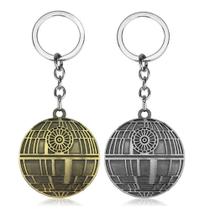 Chaveiro com pingente Death Star para fãs Chaveiro com pingente Death Star para fãs