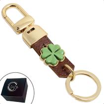 Chaveiro Feminino Trevo de Quatro Folhas Banhado a Ouro com Fecho Premium