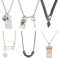 Chaveiro Love and Deepspace Qi Yu Rose Alloy