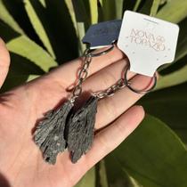 Chaveiro pedra bruta- vassoura de bruxa