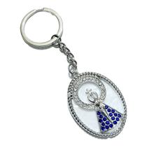 Chaveiro prateado perolado oval resplendor strass aparecida