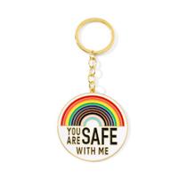 Chaveiro Rainbow You Are Safe With Me em liga de zinco 19,5g Chaveiro Rainbow You Are Safe With Me em liga de zinco 19,5g