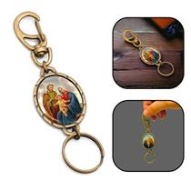 Chaveiro Sagrada Família Metal Resinado Com Mosquetão Chaveiro Sagrada Família Metal Resinado Com Mosquetão