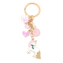 Chaveiro Unicórnio e coração com coroa, relógio e colar de pérolas