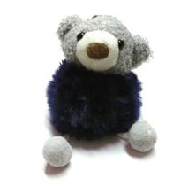 Chaveiro ursinho e pompom azul Chaveiro ursinho e pompom azul