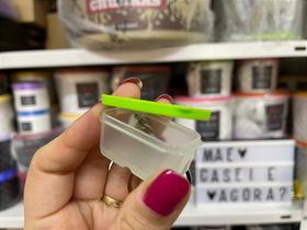 Chaveiro Ventsmart Tupperware - Acessório Importado Transparente Verde e Branco Chaveiro Ventsmart Tupperware - Acessório Importado Transparente Verde e Branco