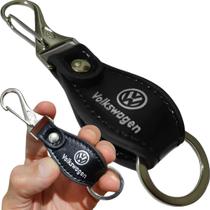 Chaveiro Volkswagen Couro Preto Metal Mosquetão Acessório Chave Carro Luxo Presente Chaveiro Volkswagen Couro Preto Metal Mosquetão Acessório Chave Carro Luxo Presente