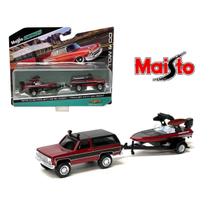 Chevrolet K5 Blazer e Ski Boat 1979 1/64 Maisto 11368