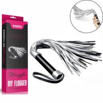 Chicote de Luxo de Couro Branco - Struggle My Flogger BDSM Chicote de Luxo de Couro Branco - Struggle My Flogger BDSM