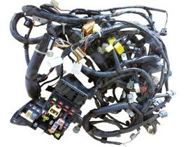 Chicote Frontal Pajero TR4 cambio mecanico 2006 - Original Chicote Frontal Pajero TR4 cambio mecanico 2006 - Original