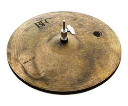 Chimbal BFC Brazilian Finest Cymbals Dry Dark 15 DDHH15 em Bronze B20