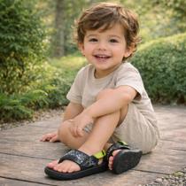 Chinelo Baby Menino Elástico Anatômico Durável Confortável