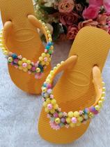 Chinelo bordado flores Chinelo bordado flores