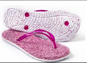 Chinelo cleonup