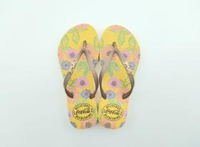 Chinelo Coca-Cola Shoes Feminino Adulto Power Garden Ref CC3423 Chinelo Coca-Cola Shoes Feminino Adulto Power Garden Ref CC3423