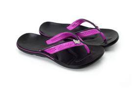 Chinelo Com Detalhe Em Borboleta Conforto Total Resistente