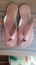Chinelo de couro Chinelo de couro