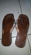 Chinelo de couro Chinelo de couro