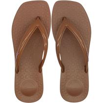 Chinelo de Dedo Ipanema Pluma Super Leve Feminino Chinelo de Dedo Ipanema Pluma Super Leve Feminino