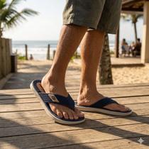 Chinelo de Dedo Tira Larga Palmilha Macia Masculino Mormaii Bege / Azul 37/38 Chinelo de Dedo Tira Larga Palmilha Macia Masculino Mormaii Bege / Azul 37/38