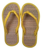 Chinelo De Palha Japonês Zori Amarelo Nome do desenho:Liso/AmareloTamanho:39 BR Chinelo De Palha Japonês Zori Amarelo Nome do desenho:Liso/AmareloTamanho:39 BR