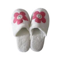 Chinelo de Quarto Floral Branco Basic+ Nº 39/40 Chinelo de Quarto Floral Branco Basic+ Nº 39/40
