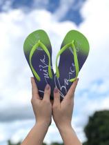 Chinelo em Borracha com Degradê em Tons de Verde - Luiza Barcelos