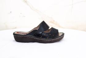 Chinelo em Couro Feminino JGean Preto