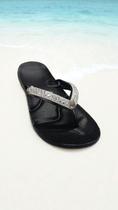 Chinelo Feminino Anatômico Com Strass Prata Chinelo Feminino Anatômico Com Strass Prata