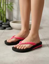 Chinelo Feminino Com Salto DuRio Air Para Esporão Fascite Plantar Ortopédico Vegano Chinelo Feminino Com Salto DuRio Air Para Esporão Fascite Plantar Ortopédico Vegano