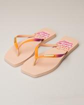 Chinelo Feminino com Solado Quadrado e Tiras Finas Degradê - Rafitthy - Bege Pink e Laranja