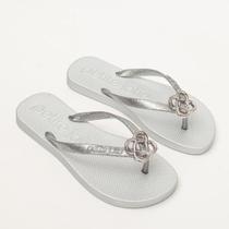 Chinelo Feminino de Dedo Petite Jolie Prata Dourado Original