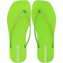 Chinelo Feminino Edge Maxi Glow Ipanema Brilho Glitter Cor:VerdeTamanho:35 Chinelo Feminino Edge Maxi Glow Ipanema Brilho Glitter Cor:VerdeTamanho:35