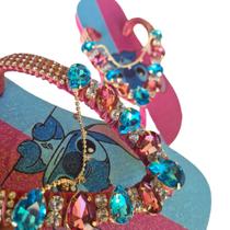 Chinelo Feminino Havaianas Customizada com Glitter Lilo Stitch e Pedraria