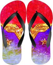 Chinelo Feminino Modelo Adulto Casual Estampado Mulher Maravilha Estiloso Macio e Confortável Chinelo Feminino Modelo Adulto Casual Estampado Mulher Maravilha Estiloso Macio e Confortável