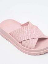 Chinelo Feminino Petite Jolie Tiras em X Smash PJ6812II Estilo Chinelo Feminino Petite Jolie Tiras em X Smash PJ6812II Estilo