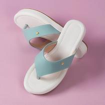 Chinelo Flat Form Feminino plataforma Conforto e Estilo para o Dia a Dia Chinelo Flat Form Feminino plataforma Conforto e Estilo para o Dia a Dia