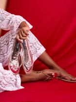 Chinelo Flat Strass Metalizado