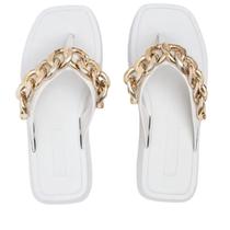 Chinelo Flatform Petite Jolie Hit Branco Corrente Dourada Chinelo Flatform Petite Jolie Hit Branco Corrente Dourada