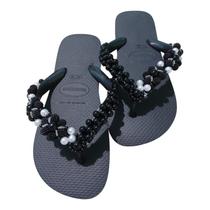 Chinelo Hav Top Customizado Preto com Detalhes Pérola Branco