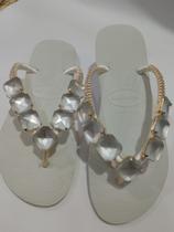 Chinelo havaianas com pedraria de luxo